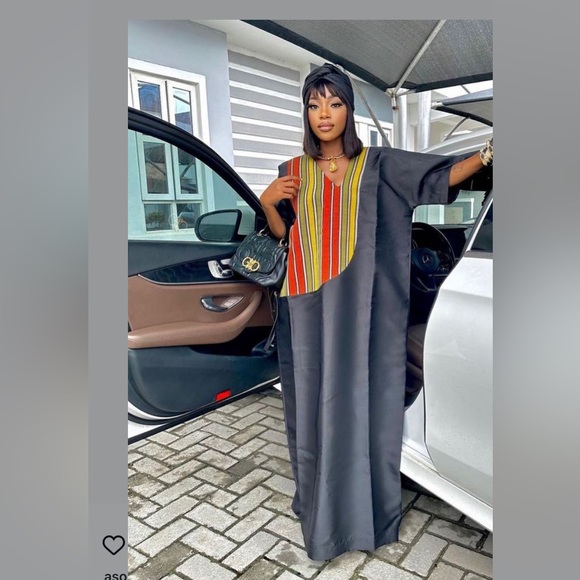 Long satin Ankara gown - Picture 3 of 3